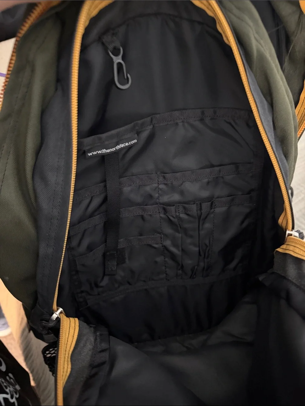 Vintage Y2K The North Face Yavapai Olive Green and Black Backpack
